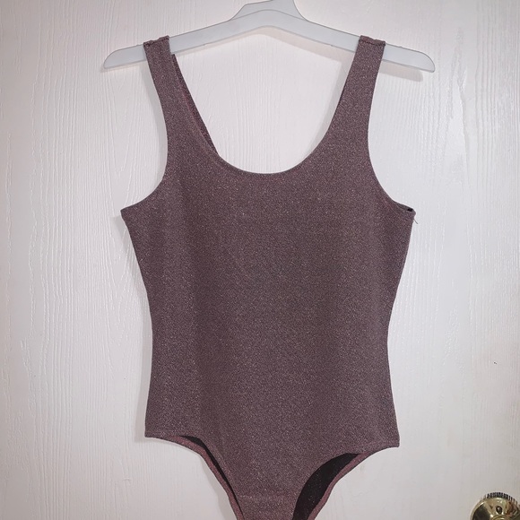 Reflective bodysuit - Picture 2 of 3